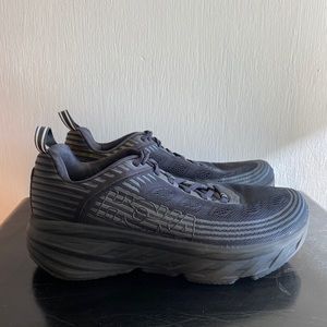 EUC Hoka One One Bondi 6. Size 8